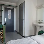 Hostel Hi Le D'artagnan *