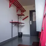 Hostel Hi Le D'artagnan