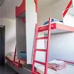 Hostel Hi Le D'artagnan *