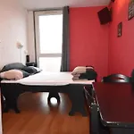 Hostel Hi Le D'artagnan *
