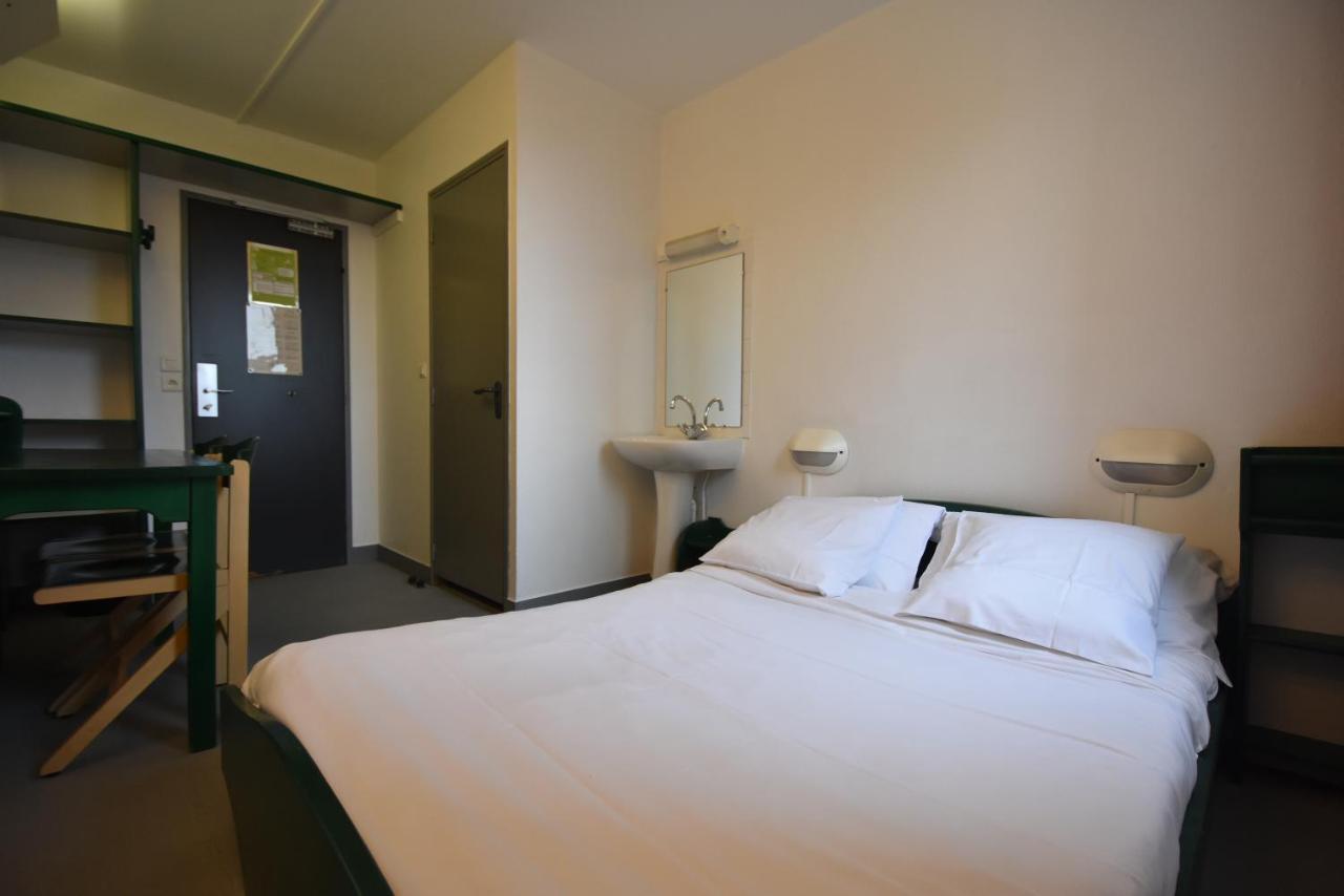 Hi Le D'artagnan Hostel *