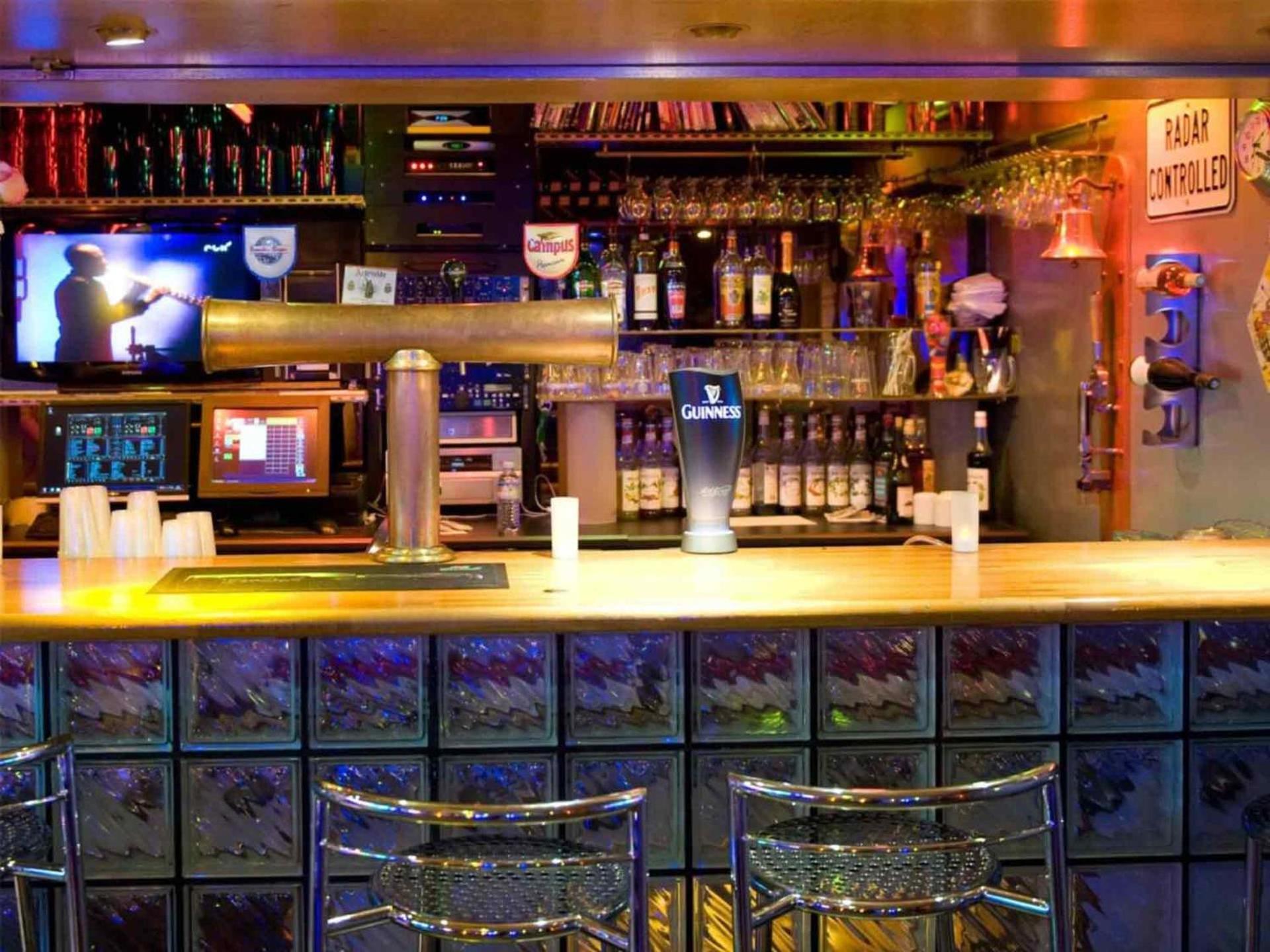 Hostel Hi Le D'artagnan