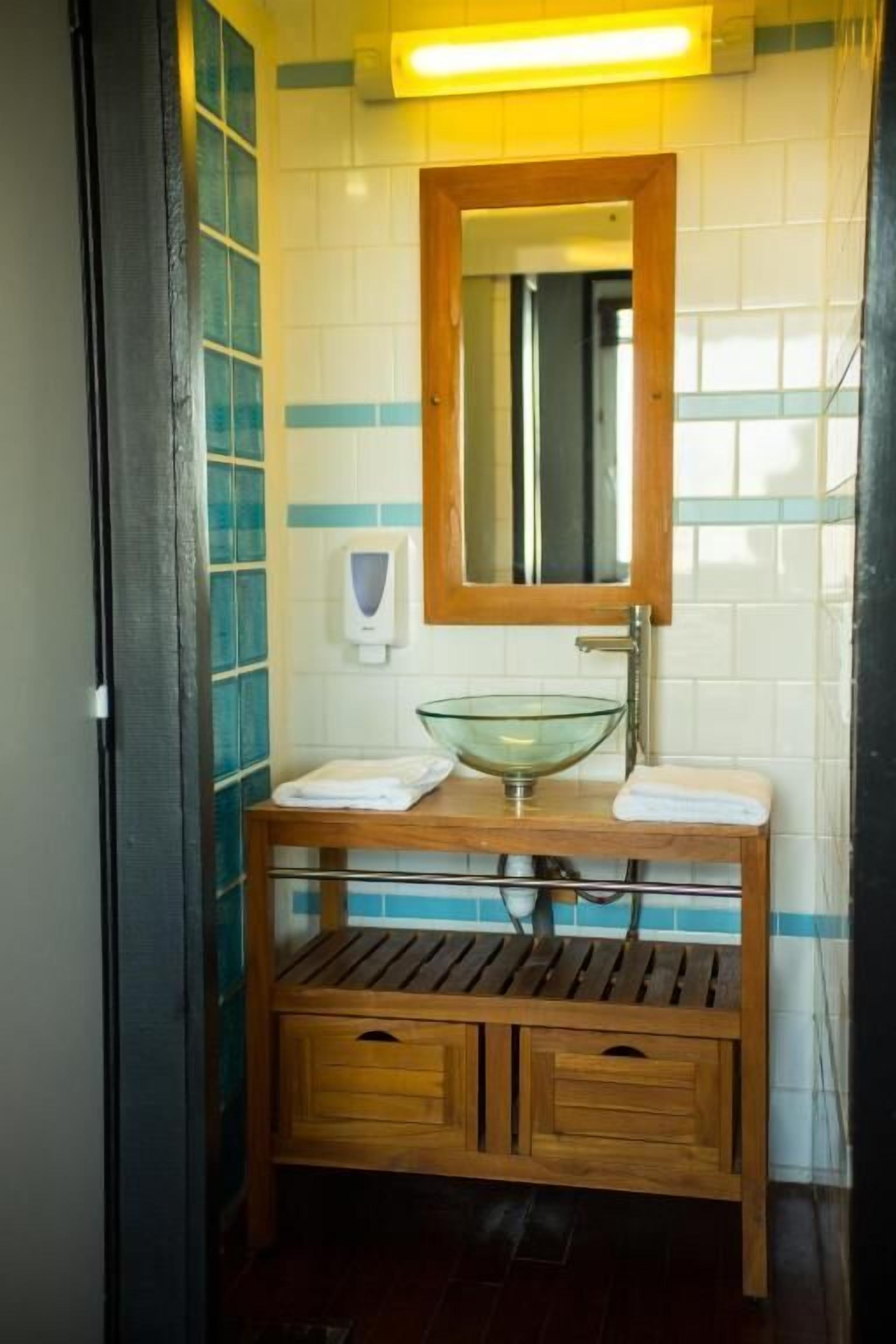 Hi Le D'artagnan Hostel